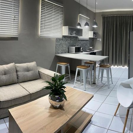 Adventure Apartment - Colchester - 5Km From Elephant Park Eksteriør bilde